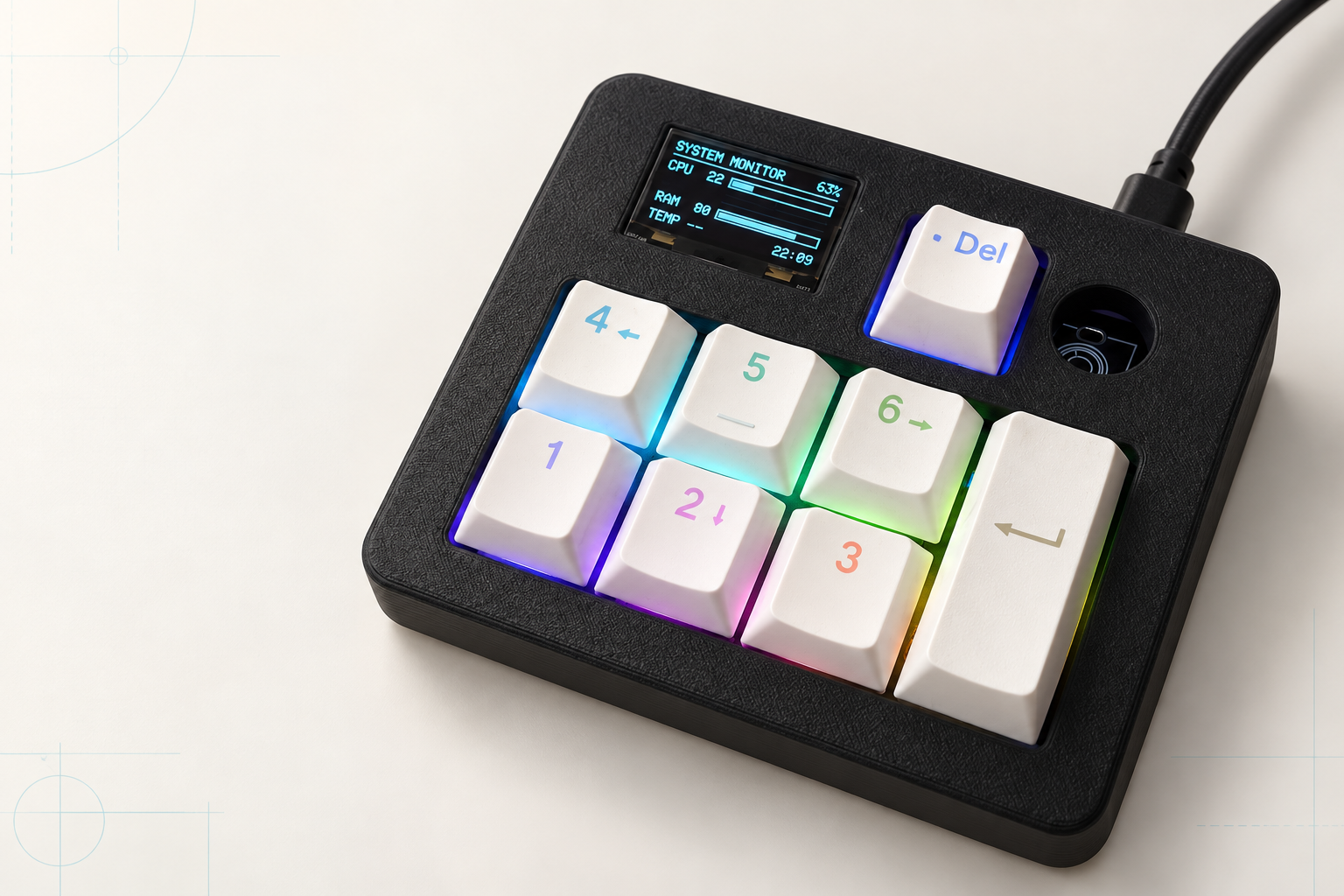 Vico Keyboard 黑色机身、白色键帽与 OLED 显示屏